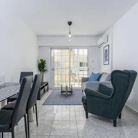 Appartamento White 1-bedroom & Sundeck By Mackenzie *